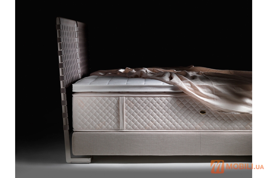Ліжко в сучасному стилі CESTONE