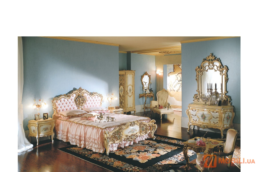 Двоспальне ліжко типу з м'якими узголів'ям і рамою KING SIZE IRIDE