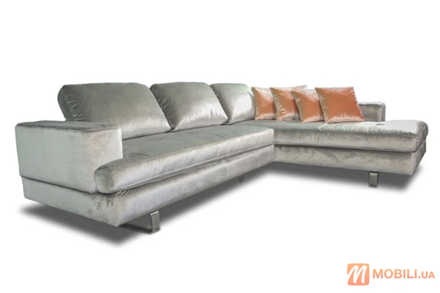 Кутовий диван в сучасному стилі PIRANESSI