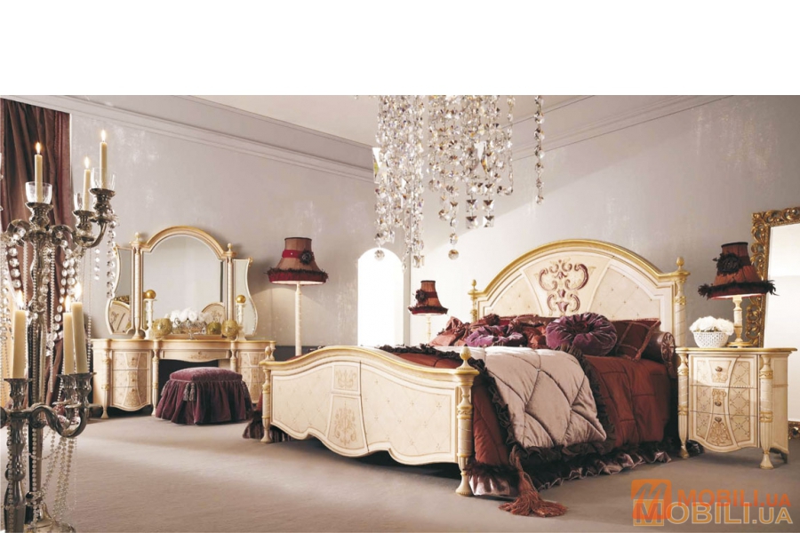 Ліжко розміру KING з центральною панеллю з дерева і тканини ROYAL