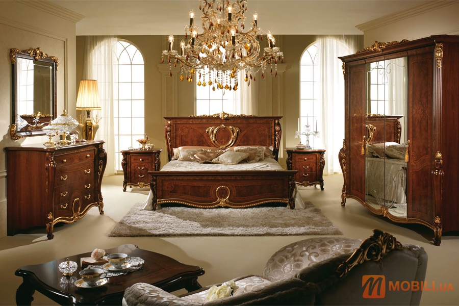 Спальня в класичному стилі DONATELLO