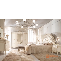 Спальня в классическом стиле CHARME