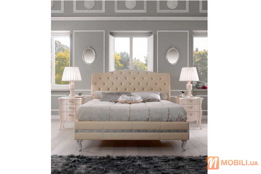 Спальний гарнітур в класичному стилі IRINA