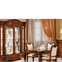 Столова кімната в класичному стилі FERRETTI