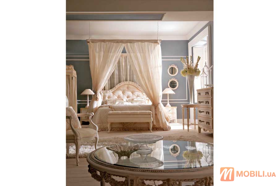 Меблі у спальню, класичний стиль SAVIO FIRMINO
