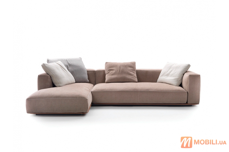 Модульний диван в сучасному стилі GRANDEMARE
