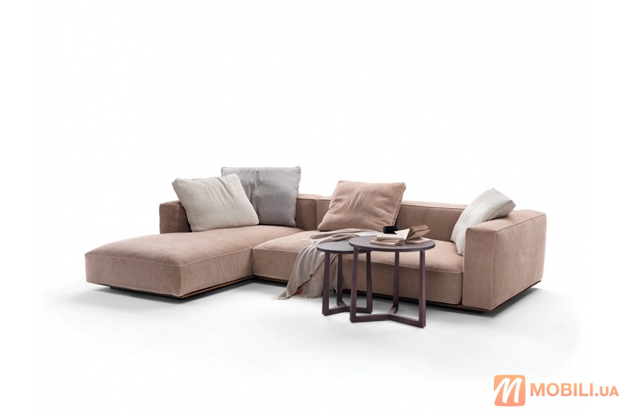 Модульний диван в сучасному стилі GRANDEMARE