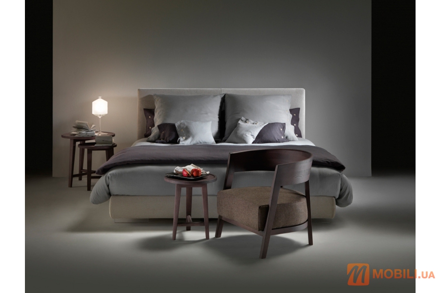 Двоспальне ліжко в сучасному стилі MAGNUM