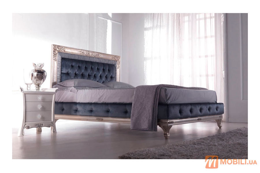 Ліжко в класичному стилі PATRIZIA
