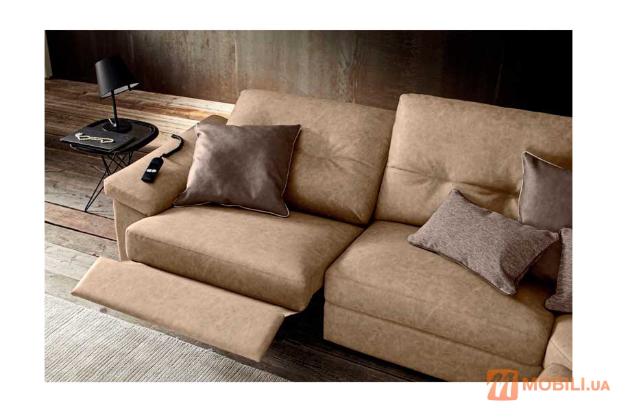 Модульний диван  в сучасному стилі DESMOND