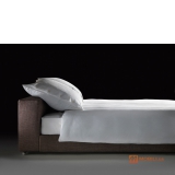 Двоспальне ліжко в сучасному стилі GROUNDPIECE SLIM