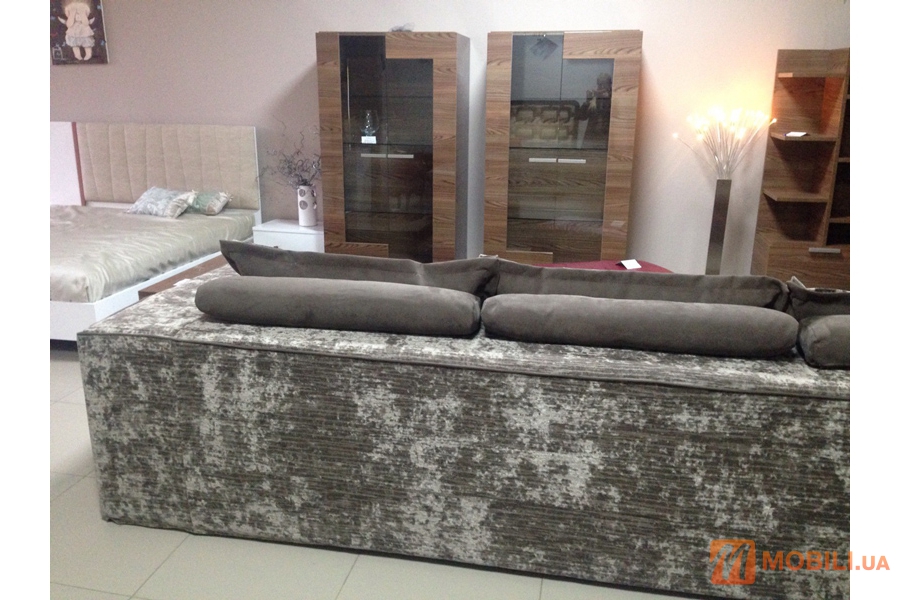 Розкладний диван в сучасному стилі BRANDY